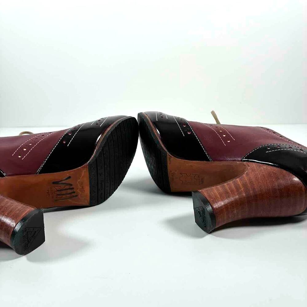 John Fluevog Miracles Heal Brogued Lace Up Heels in Black & Burgundy - 7.5M - Picture 6 of 8
